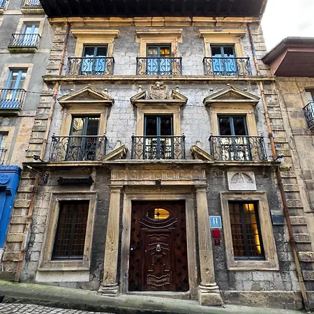 Palacio Pampinot * Hondarribia