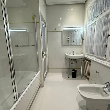 Palacio Pampinot * Hondarribia