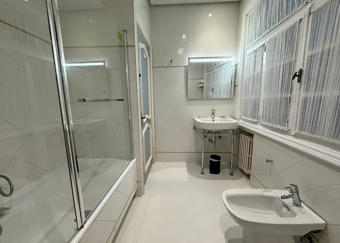 Palacio Pampinot * Hondarribia