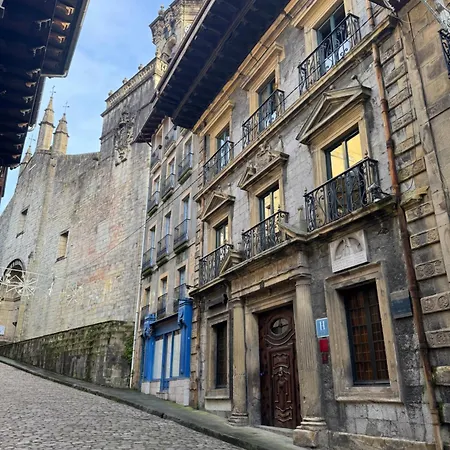 Hotell Palacio Pampinot