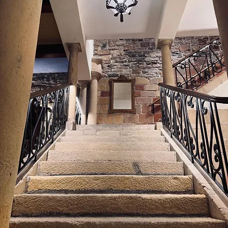 Hotell Palacio Pampinot