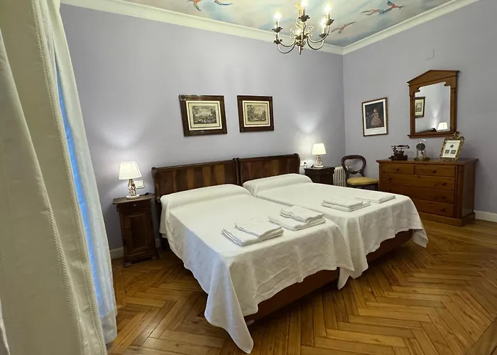 Palacio Pampinot Hotel *